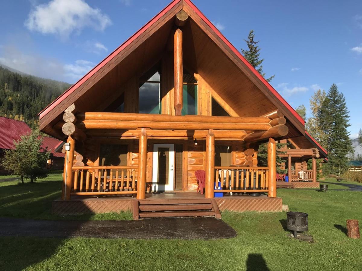 골든 Yoho Chalets 빌라 외부 사진